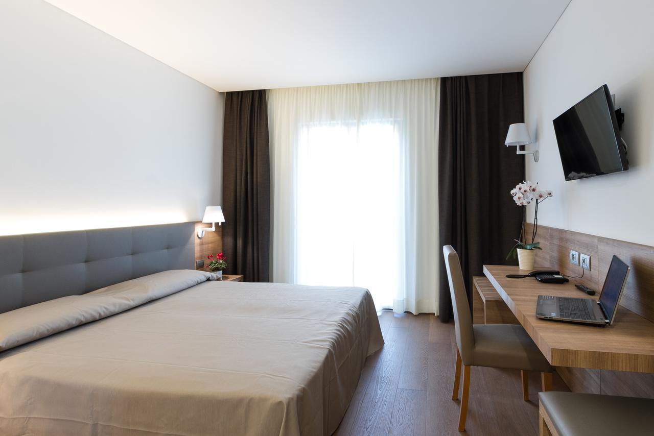 Albergo Al Tarcentino Tarcento Eksteriør bilde